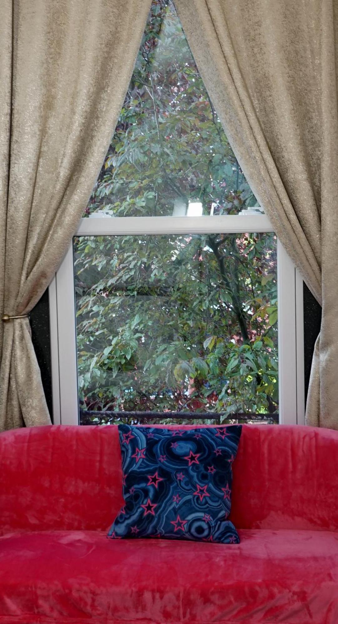 Beautiful London Home Sleeps 6, 2 Minutes To Metro Exterior foto